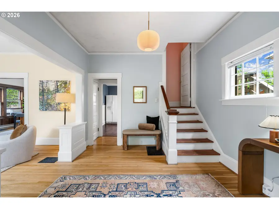 3025 NE Weidler St, Portland, OR 97232 - #2