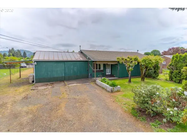 2733 Birch St, Lebanon, OR 97355