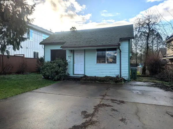 617 N Grant St, Newberg, OR 97132