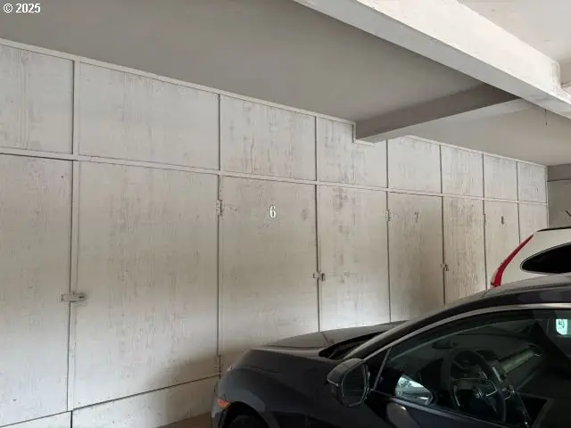 1129 SW Gaines St, Portland, OR 97239 - Image #3