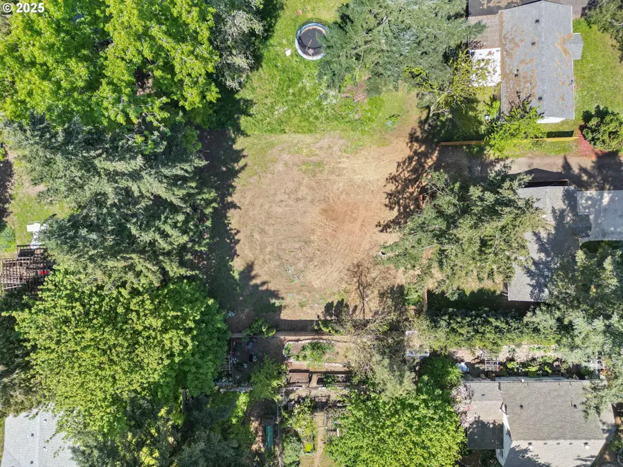 Address Withheld By Seller, Eugene, OR 97402 - Image #3