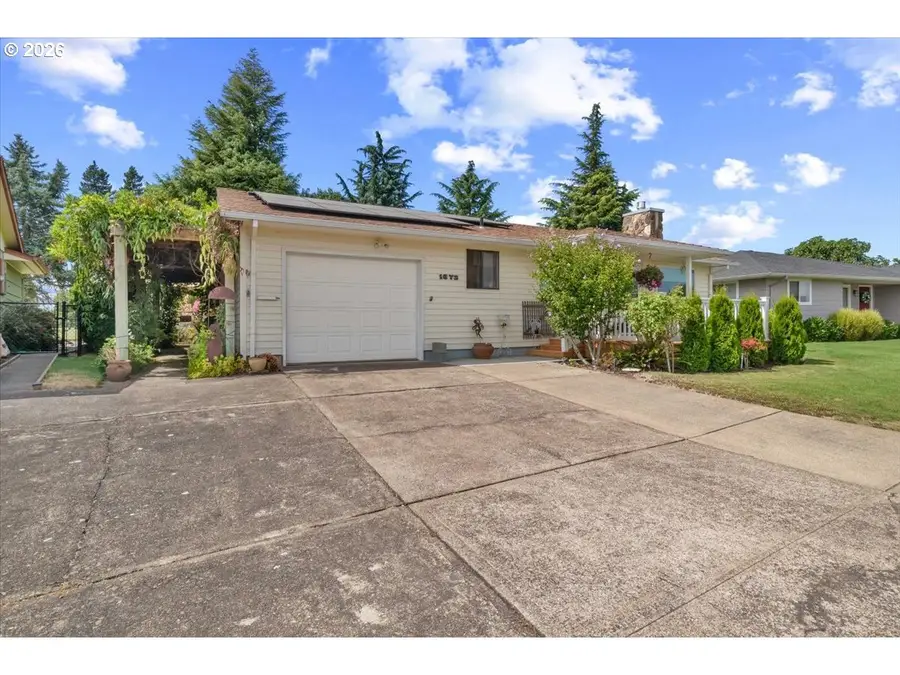 1673 Princeton Rd, Woodburn, OR 97071 - #2