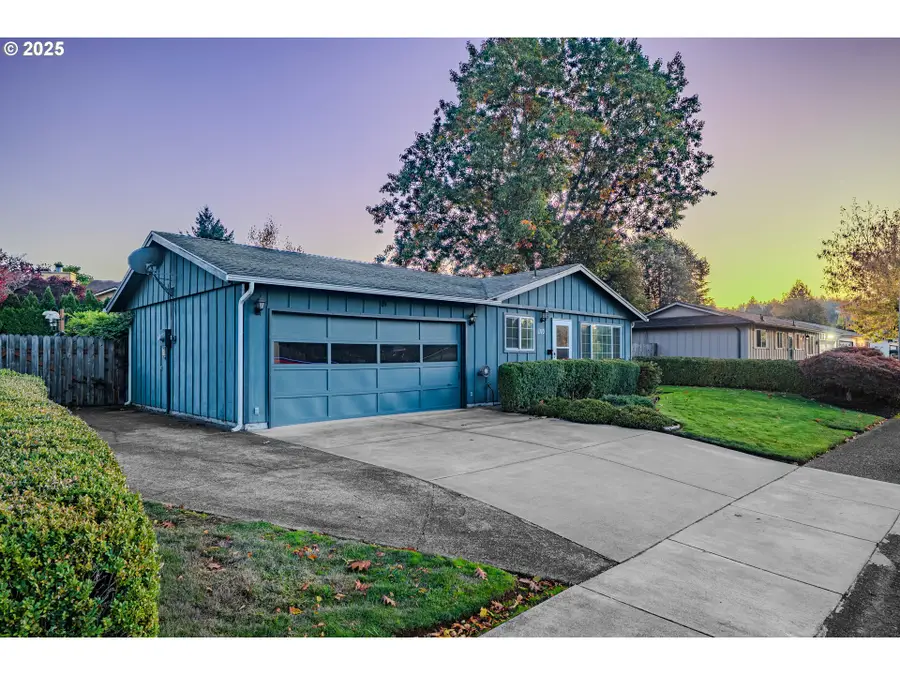1110 Genie Ct, Salem, OR 97306 - Image #3