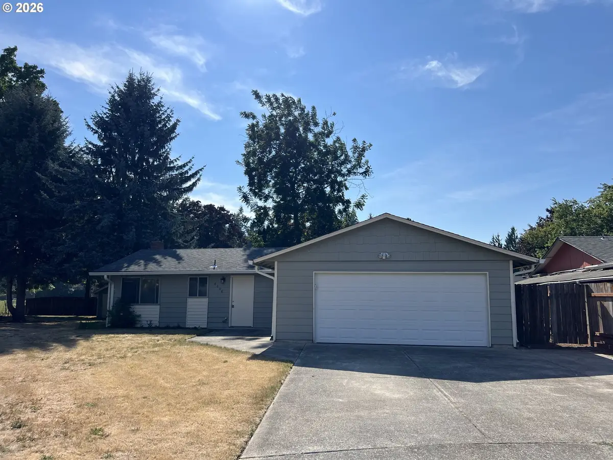 8608 NW 10th Ct, Vancouver, WA 98665 - #1