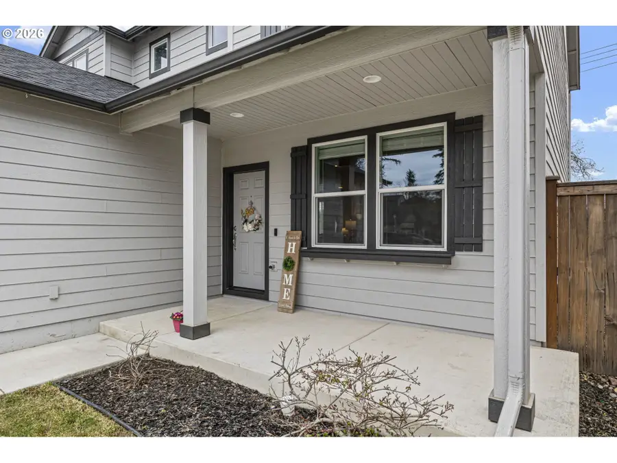 5290 Squirrel St, Springfield, OR 97478 - #2