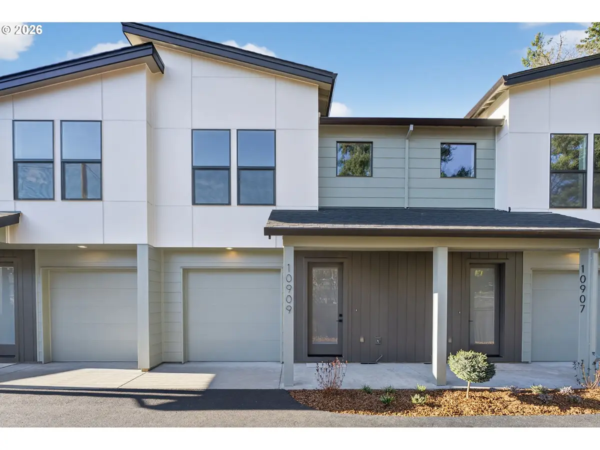 10909 SE Home Ave, Milwaukie, OR 97222 - Image #1