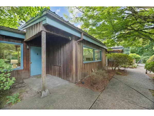 7420 SW Pointer Rd, Portland, OR 97210