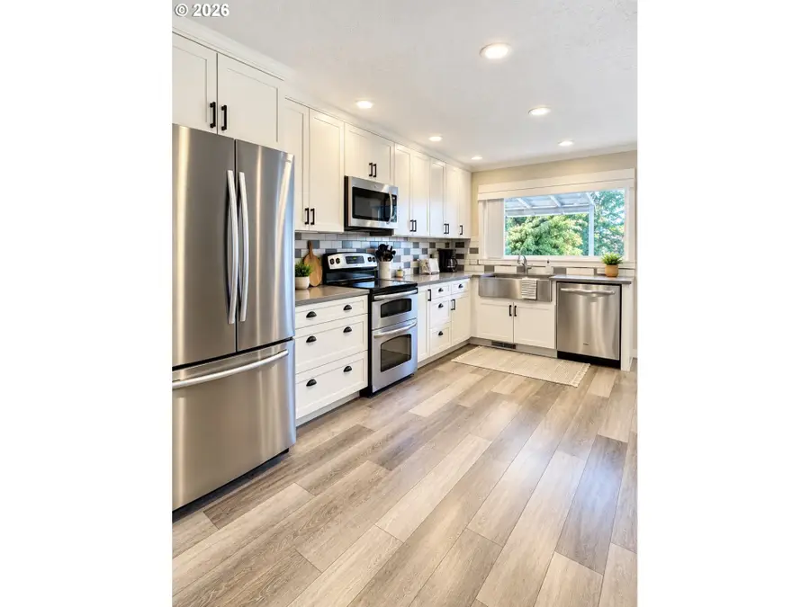 703 Miller Dr, La Grande, OR 97850 - #3