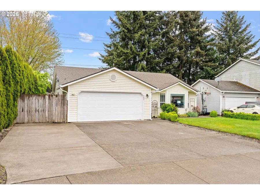 105 Wilshire Way, Kelso, WA 98626 - #2