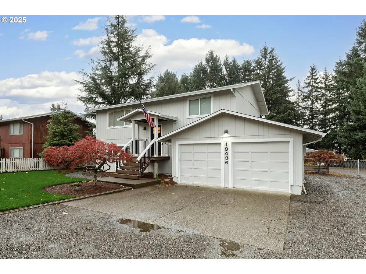 19496 S South End Rd, Northwest Clackamas, OR 97045 - Image #1
