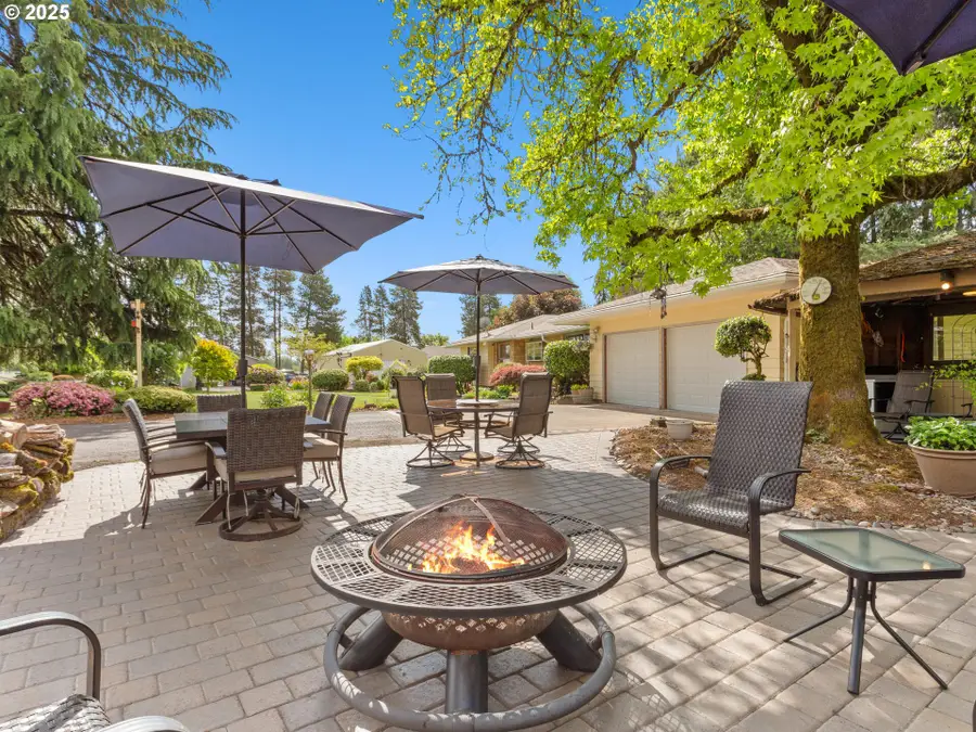 11946 SE Boyer Rd, McMinnville, OR 97128 - Image #2