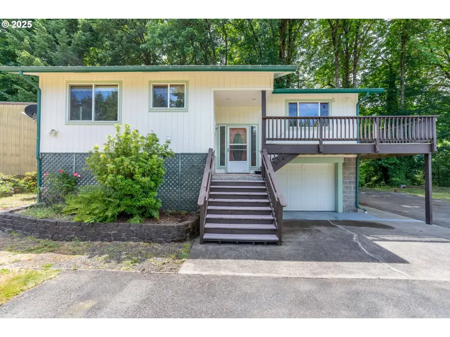 415 Burchard Dr, Scottsburg, OR 97473 - Image #2