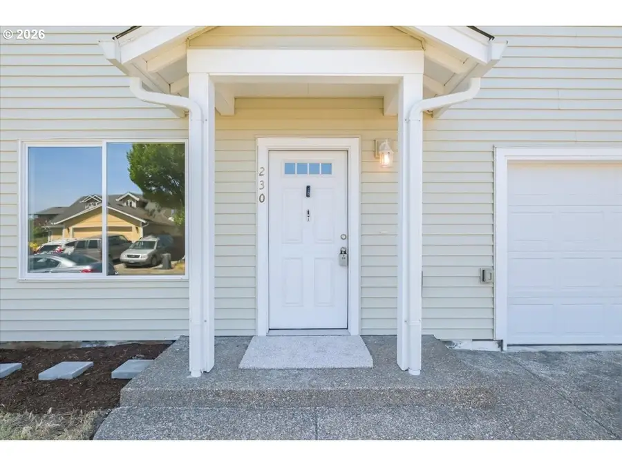 230 E Fir Dr, Gervais, OR 97026 - #3