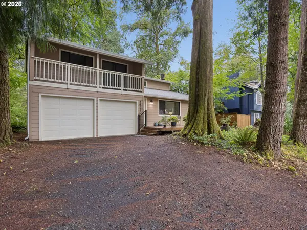 64890 E Mountain Meadow Ln, Rhododendron, OR 97049