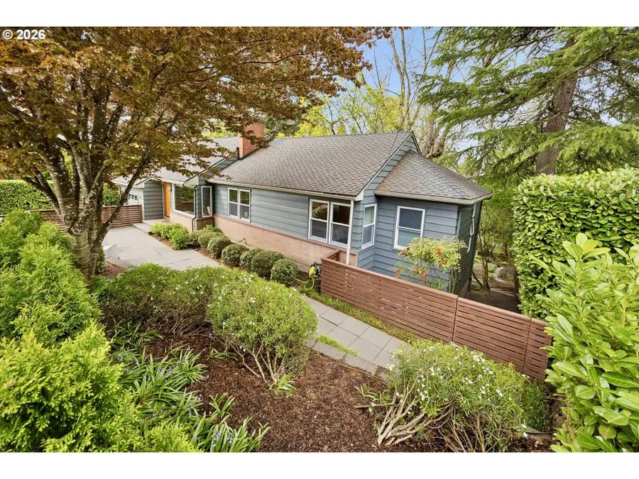 3185 SW 72nd Ave, Portland, OR 97225 - #2