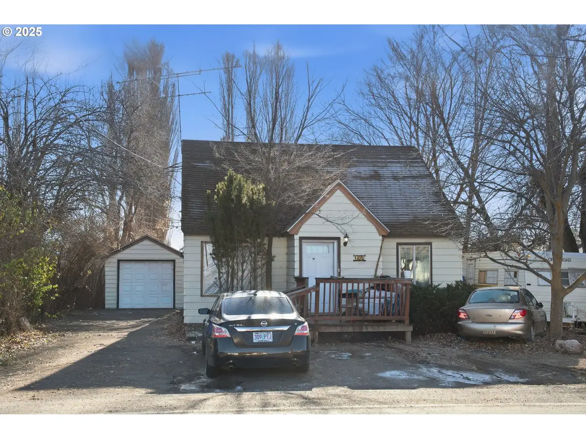 3964 Clinton Ave, Altamont, OR 97603 - Image #1