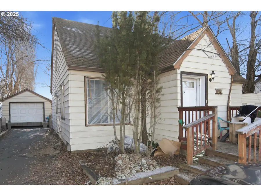 3964 Clinton Ave, Altamont, OR 97603 - Image #3