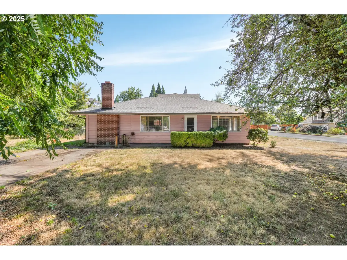 9404 SE 42nd Ave, Milwaukie, OR 97222 - Image #1