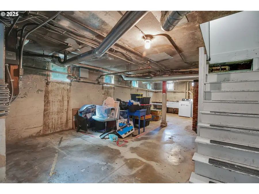 1626 SE Alder St, Portland, OR 97214 - Image #2