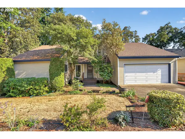 4249 Riverview Dr, WestLinn, OR 97068