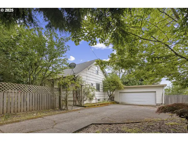 4732 SE Powell Valley Rd, Gresham, OR 97080