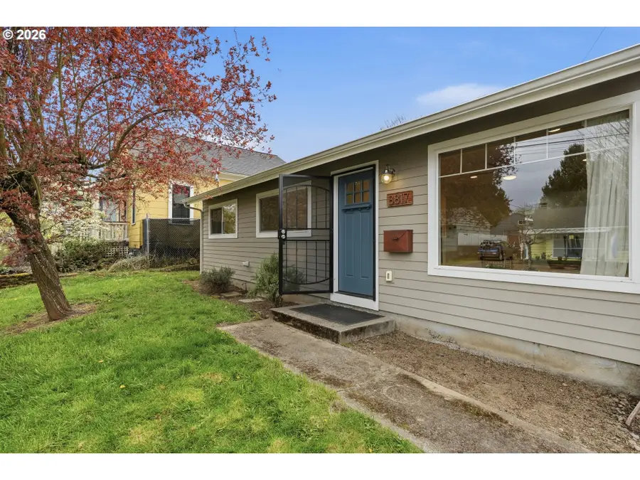 8817 N Hartman St, Portland, OR 97203 - #2