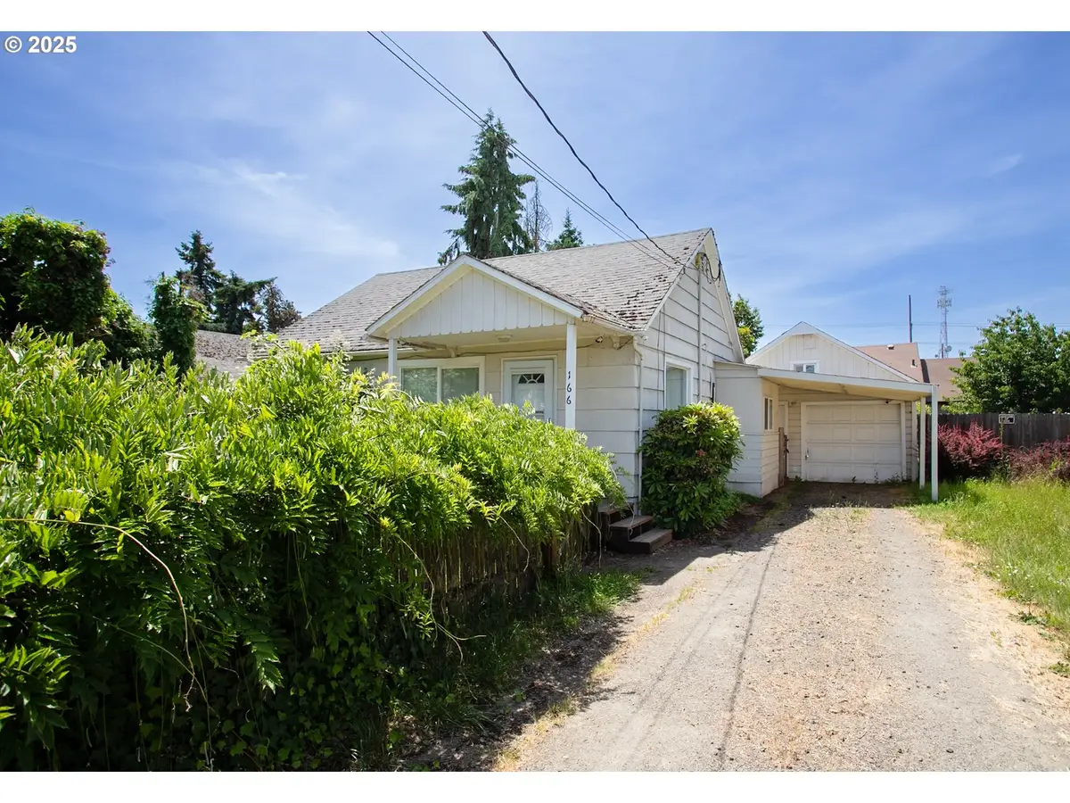 166 Iowa St, Eugene, OR 97402 - Image #1