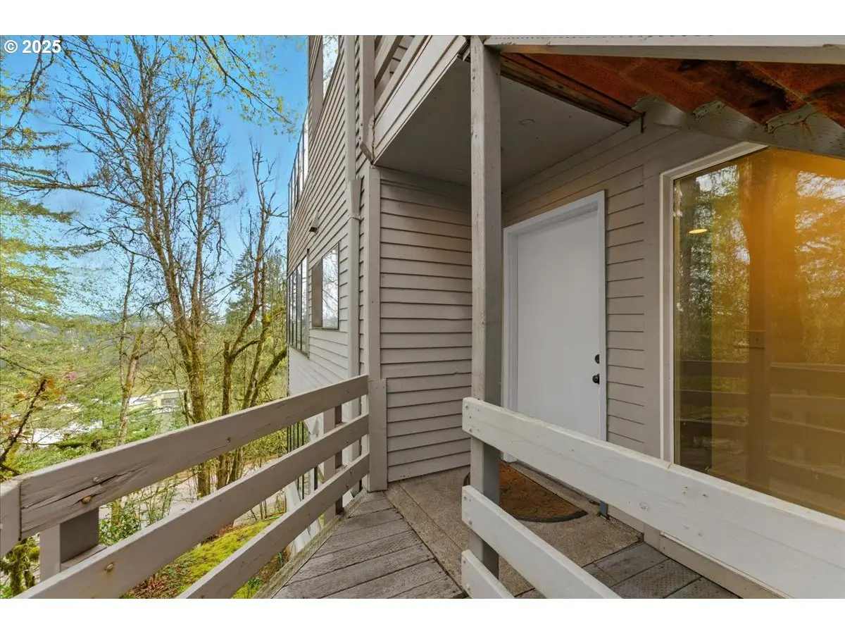 48 Eagle Crest Dr #2C, Lake Oswego, OR 97035 - Image #1