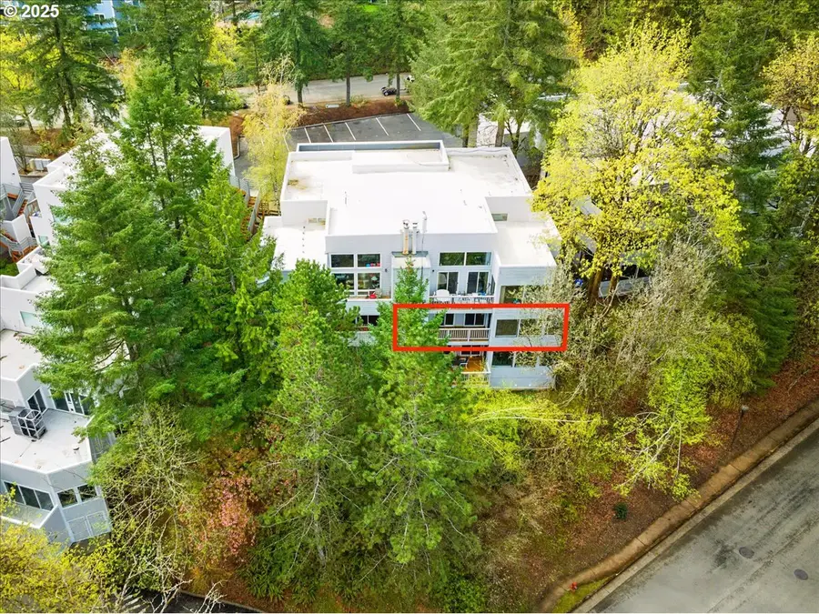 48 Eagle Crest Dr #2C, Lake Oswego, OR 97035 - Image #3