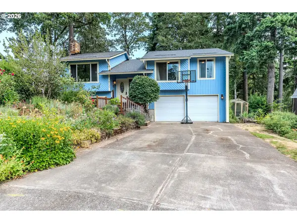 18130 Trevor Ct, Gladstone, OR 97027