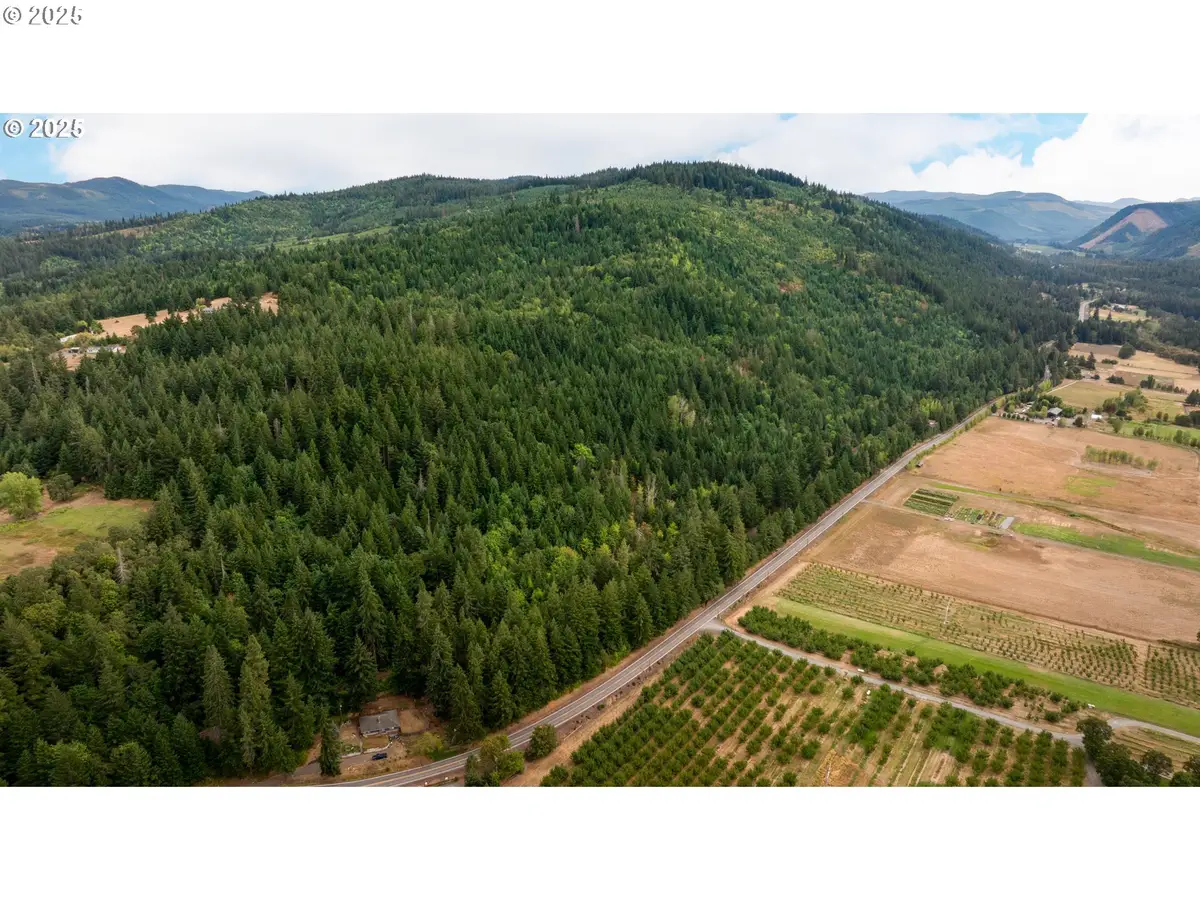 2999 Shute Rd, Hood River, OR 97031 - Image #1