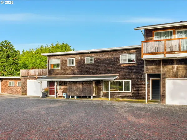 1611 Ocean Beach Blvd S #8, LongBeach, WA 98631