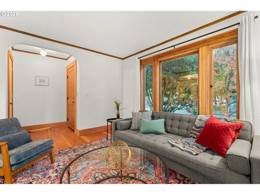 1802 SE Morrison St, Portland, OR 97214 - #3