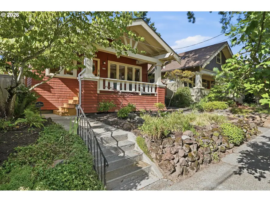 4511 SE Clay St, Portland, OR 97215 - #2