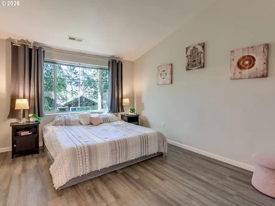 10769 SW Canterbury Ln #102, Tigard, OR 97224 - #3