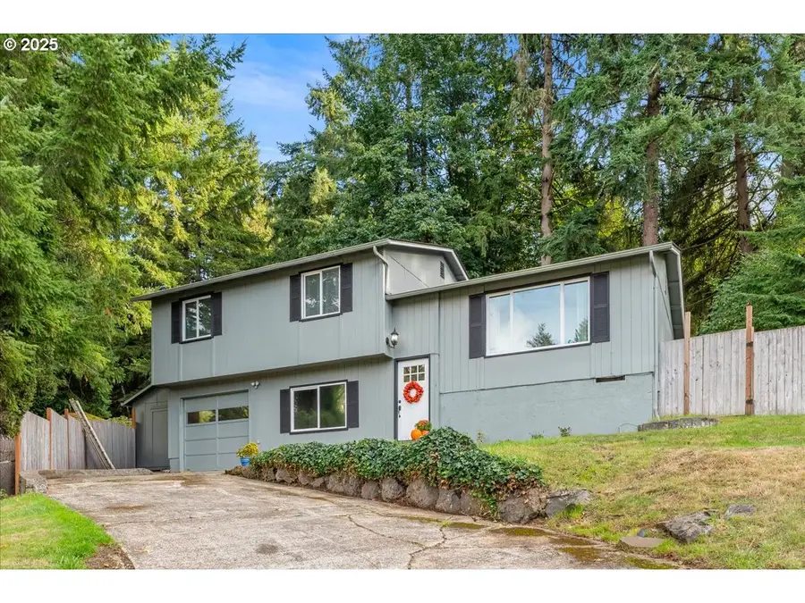 122 Maryhill Dr, Kelso, WA 98626 - Image #2