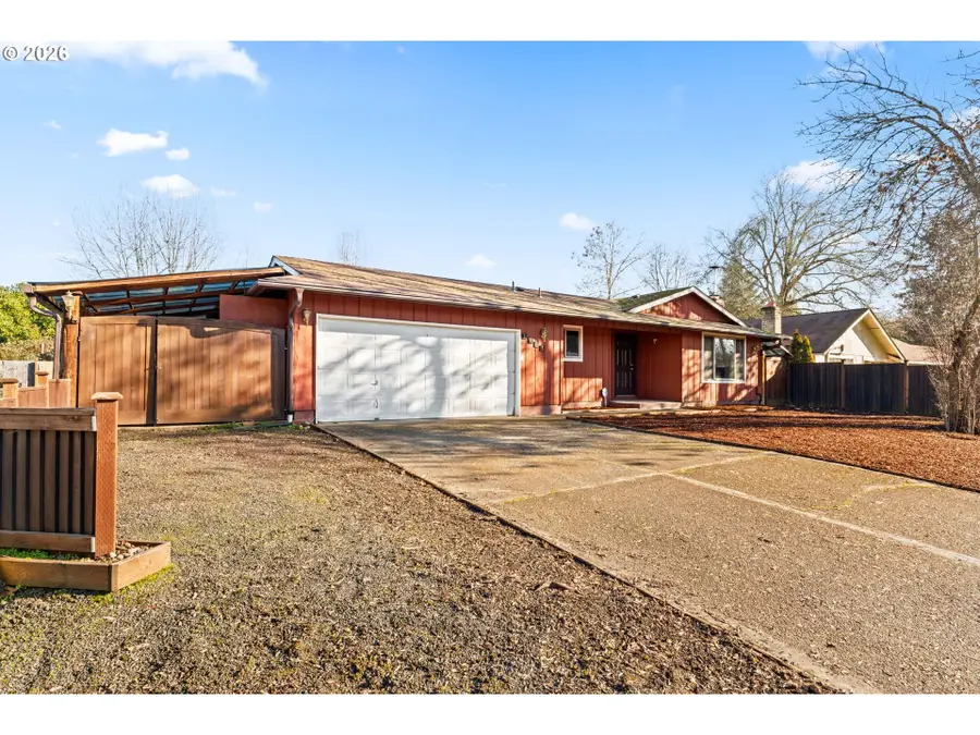 1625 S Bertelsen Rd, Eugene, OR 97402 - Image #3