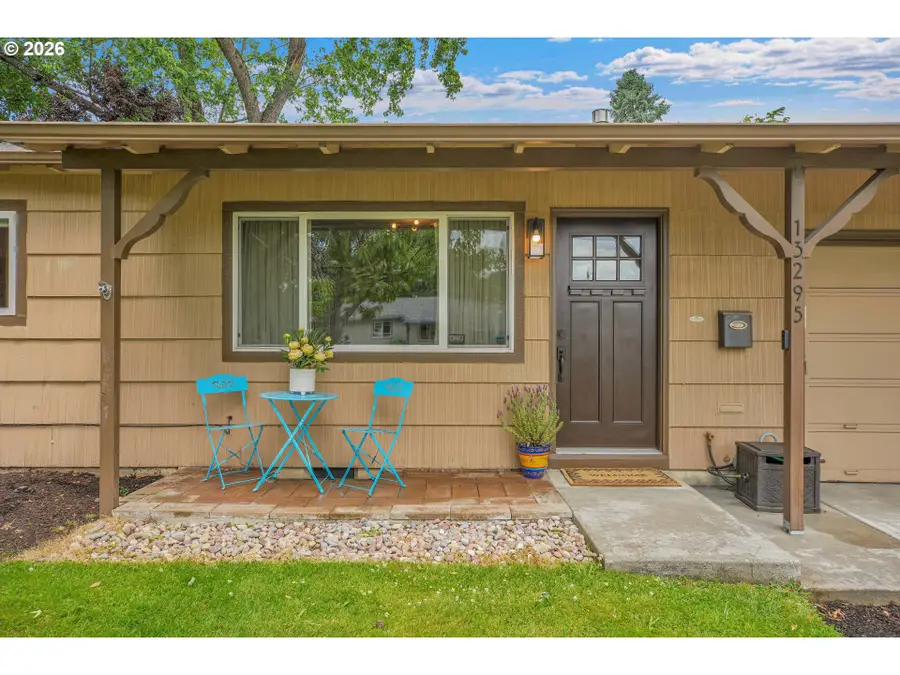 13295 SW Oakwood St, Beaverton, OR 97005 - #2