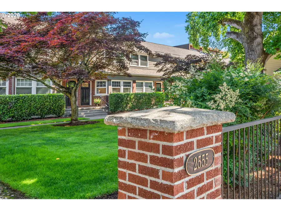 2555 NW Savier St #9, Portland, OR 97210 - #2