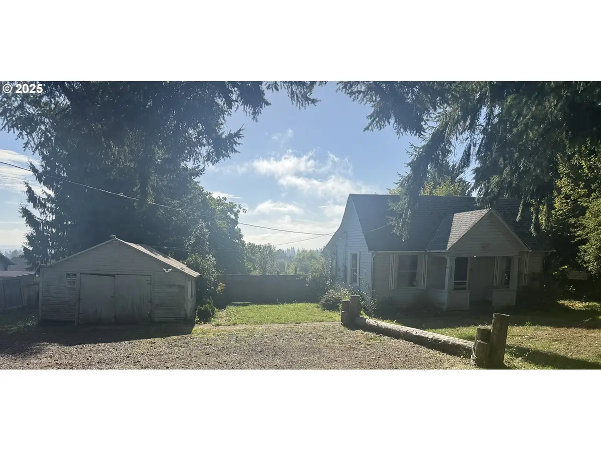 35092 Pittsburg Rd, Saint Helens, OR 97051 - Image #1