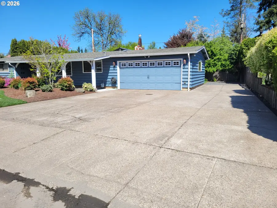 1625 Monterey Ln, Eugene, OR 97401 - #3