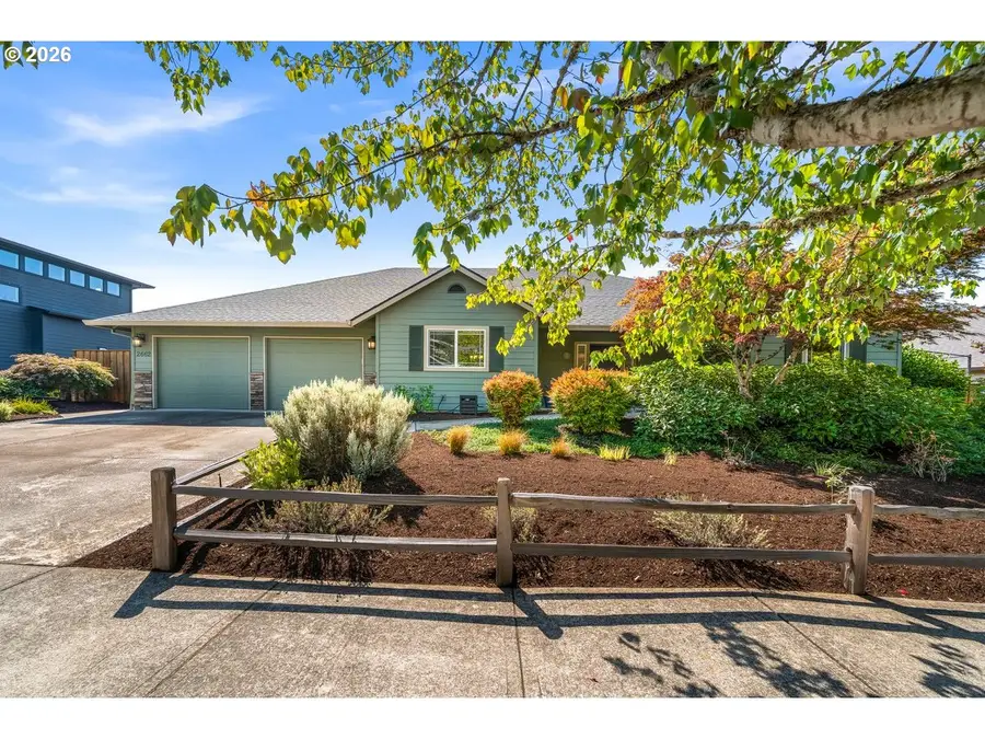 2662 NW Mt Ashland Dr, McMinnville, OR 97128 - #3