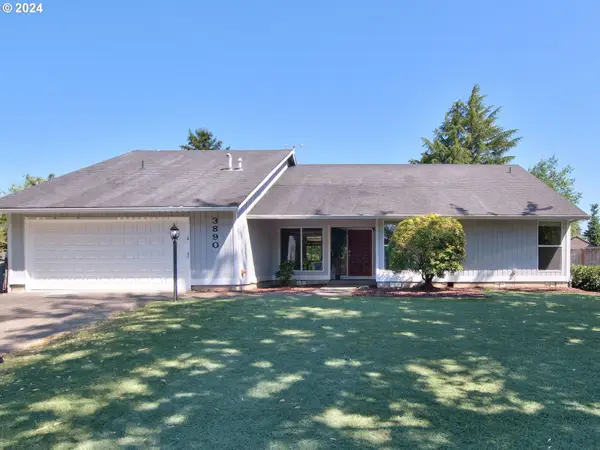 3890 NW 172nd Pl, Beaverton, OR 97006