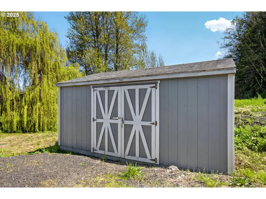 11097 Colvin Rd, Clatskanie, OR 97016 - Image #2
