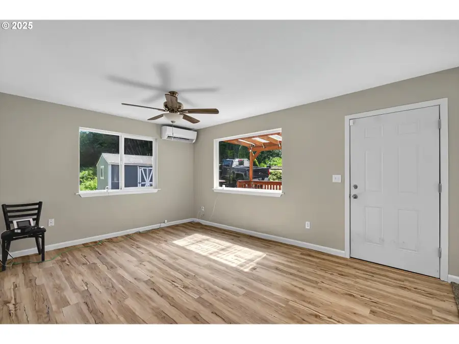 11097 Colvin Rd, Clatskanie, OR 97016 - Image #3