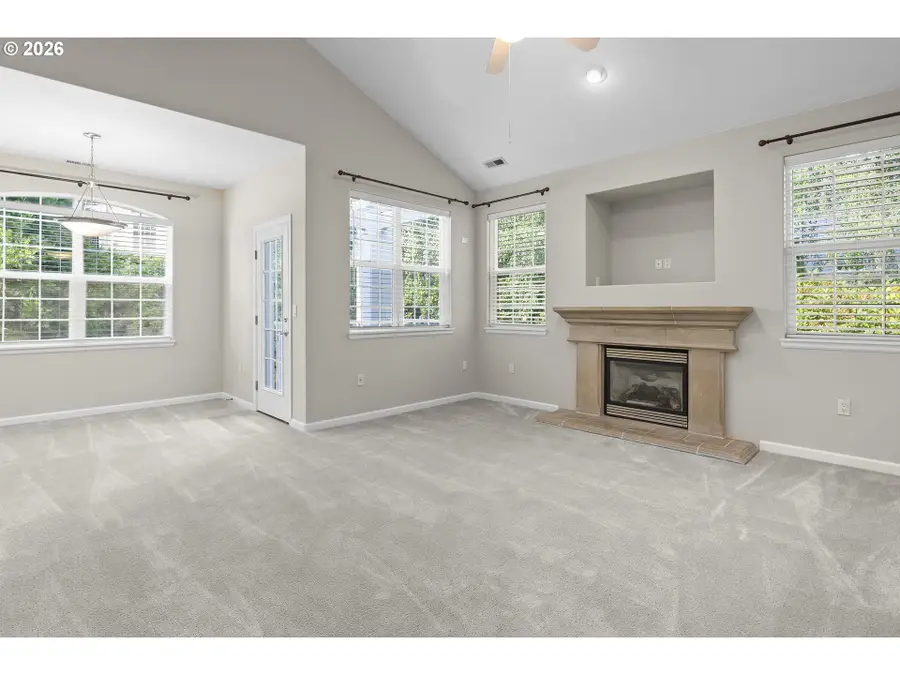 4890 Summerlinn Way, West Linn, OR 97068 - #3