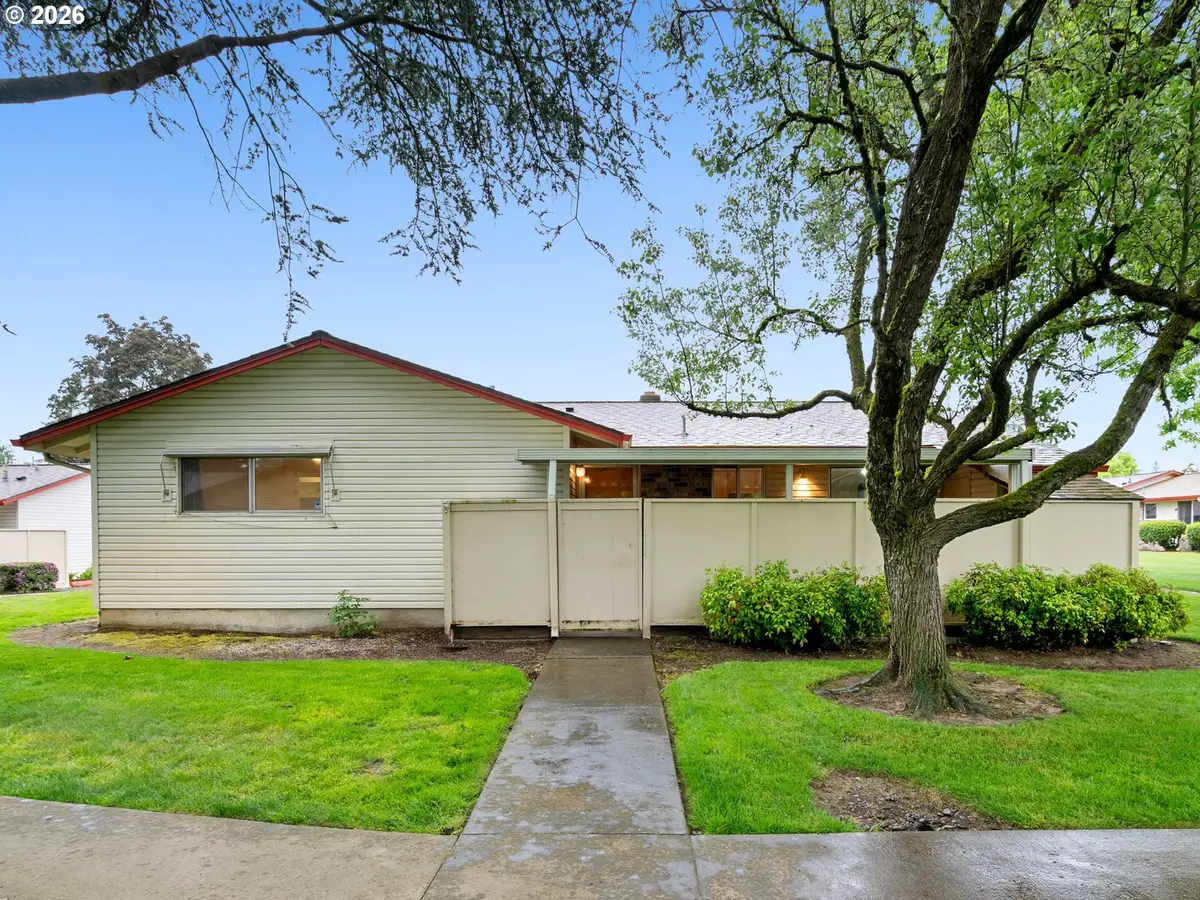 14977 SE Grant Ct, Portland, OR 97233 - #1