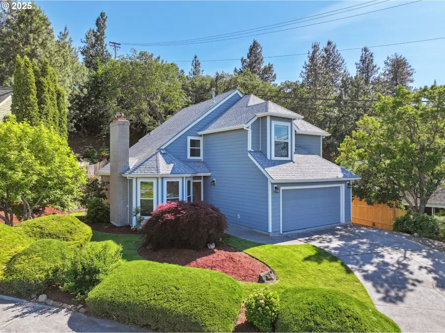 1904 Quinton St, The Dalles, OR 97058 - Image #2