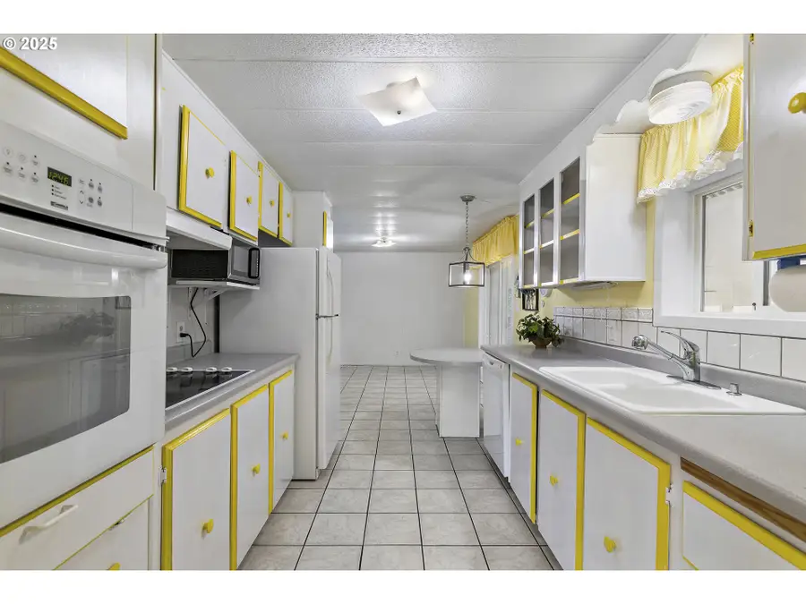 1782 Cole Rd S, Salem, OR 97306 - Image #2