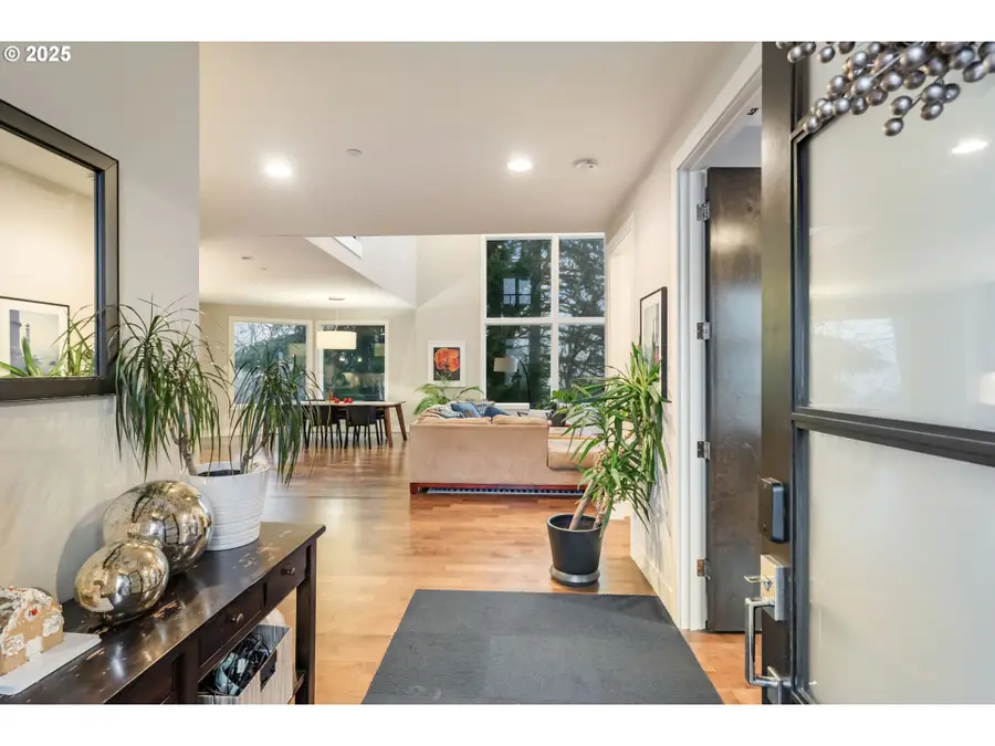 3311 NW Tullamore Ct, Portland, OR 97229 - #3